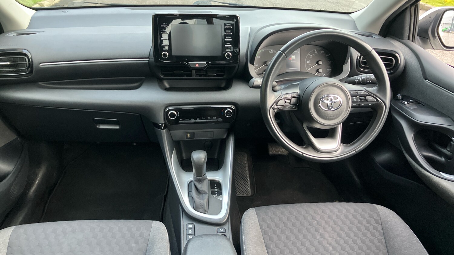 Used Toyota Yaris 2021 for sale - 77363962: Photo 10