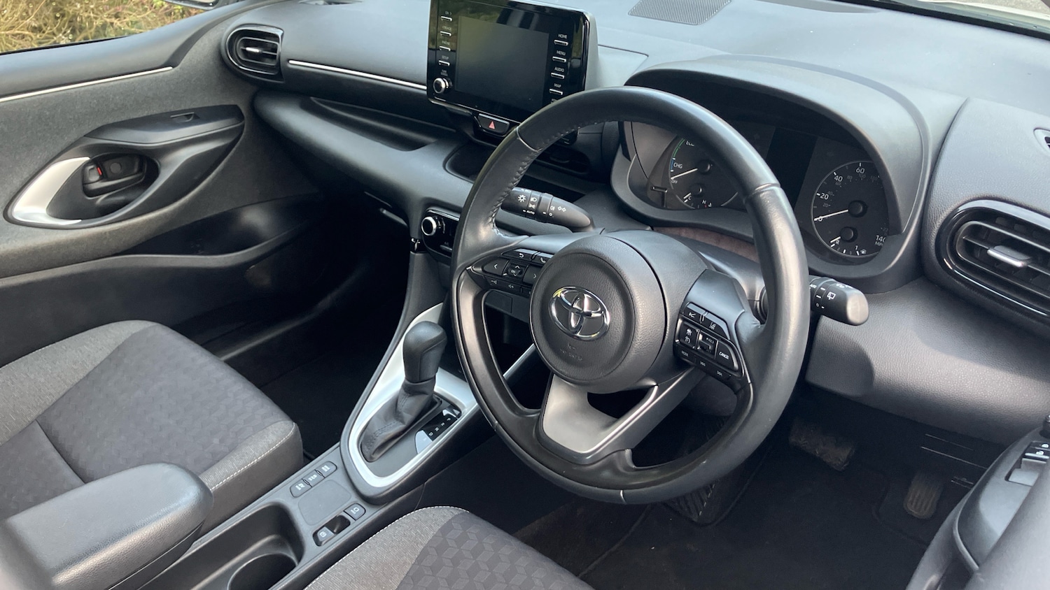 Used Toyota Yaris 2021 for sale - 77363962: Photo 11