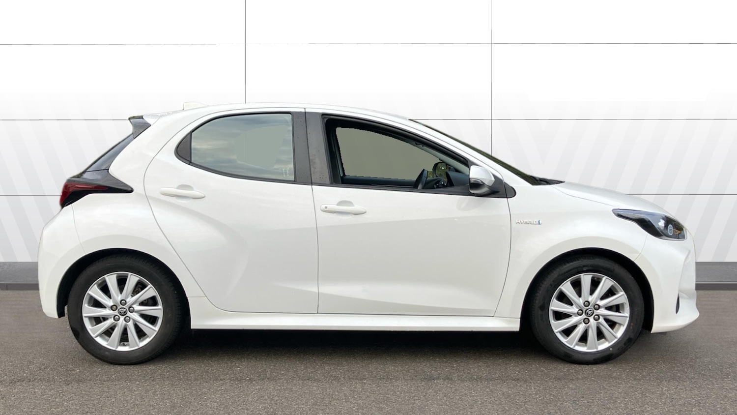Used Toyota Yaris 2021 for sale - 77363962: Photo 5