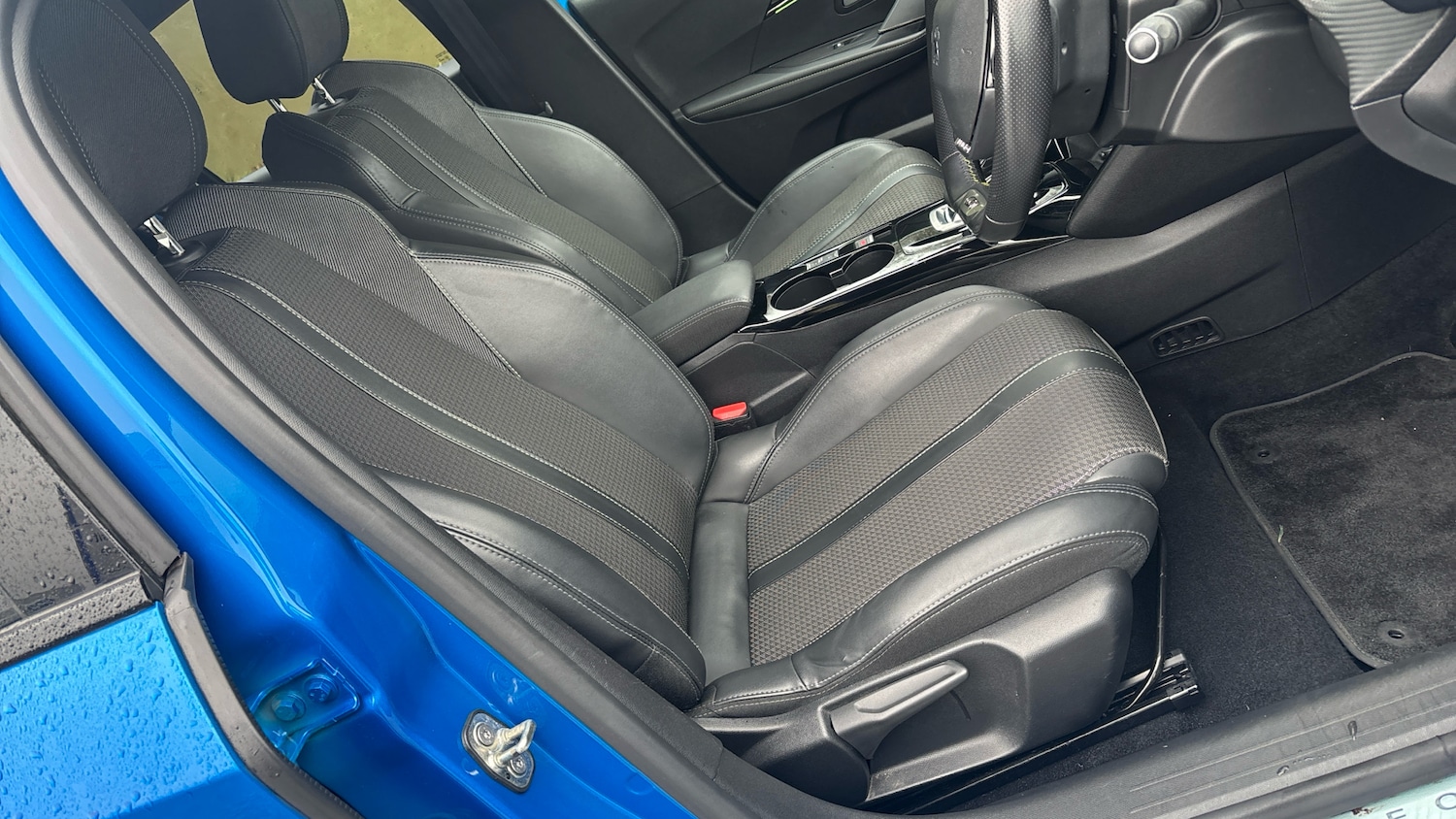 Used Peugeot 208 2021 for sale - 77446118: Photo 35