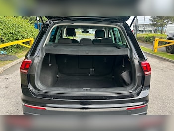 Used Volkswagen Tiguan 2021 for sale - 78903310: Photo