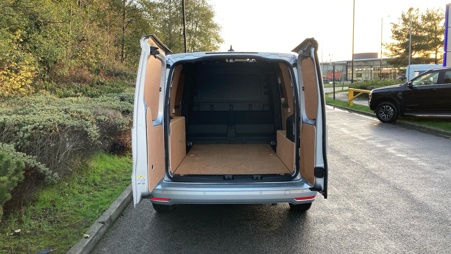 Used Ford Transit Connect 2025 for sale - 76736376: Photo 3