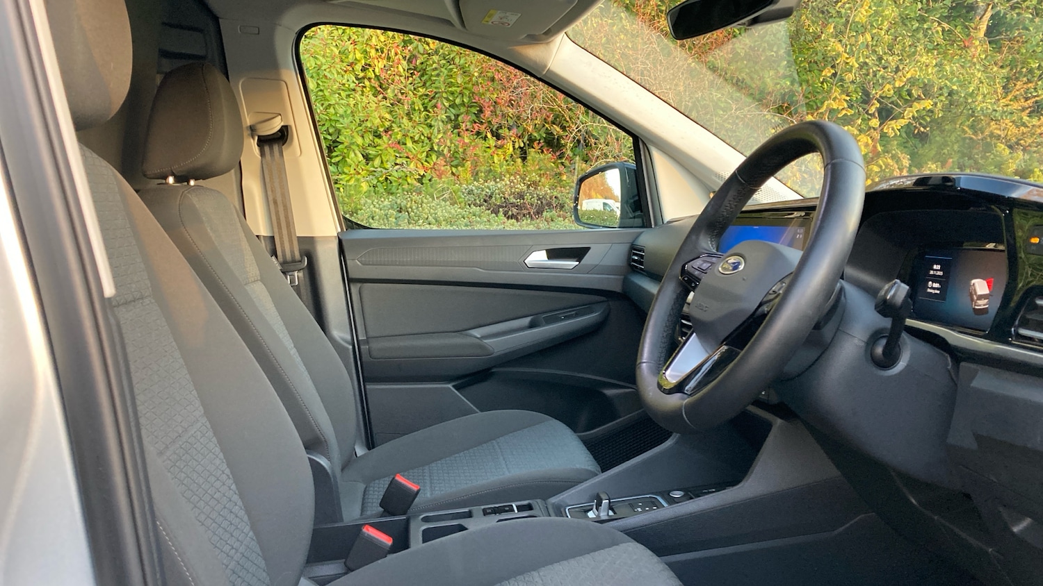 Used Ford Transit Connect 2025 for sale - 76736376: Photo 6