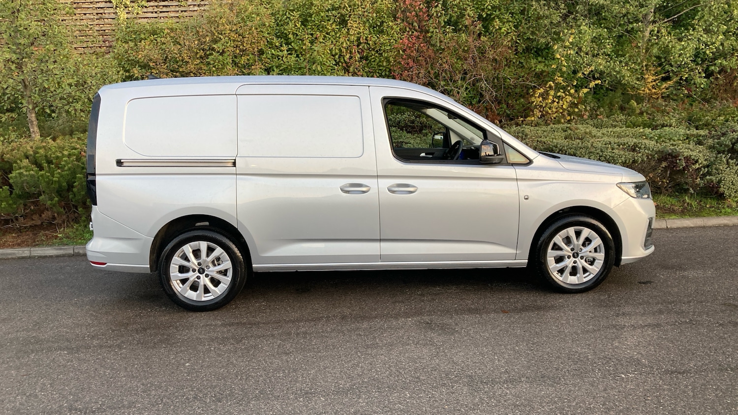 Used Ford Transit Connect 2025 for sale - 76736376: Photo 9