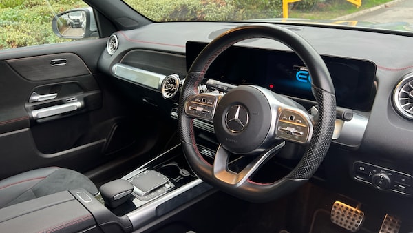 Used Mercedes-Benz EQB 2022 for sale - 76299271: Photo 11