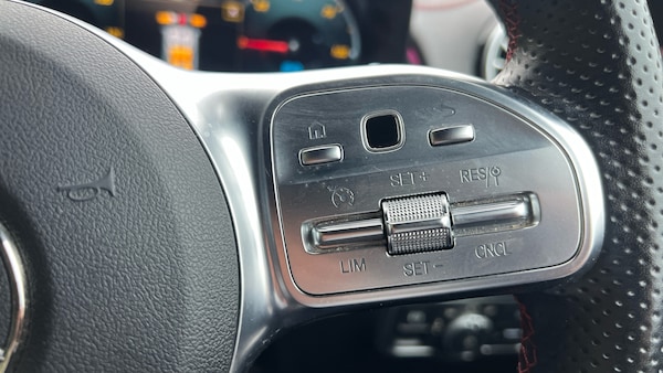 Used Mercedes-Benz EQB 2022 for sale - 76299271: Photo 32