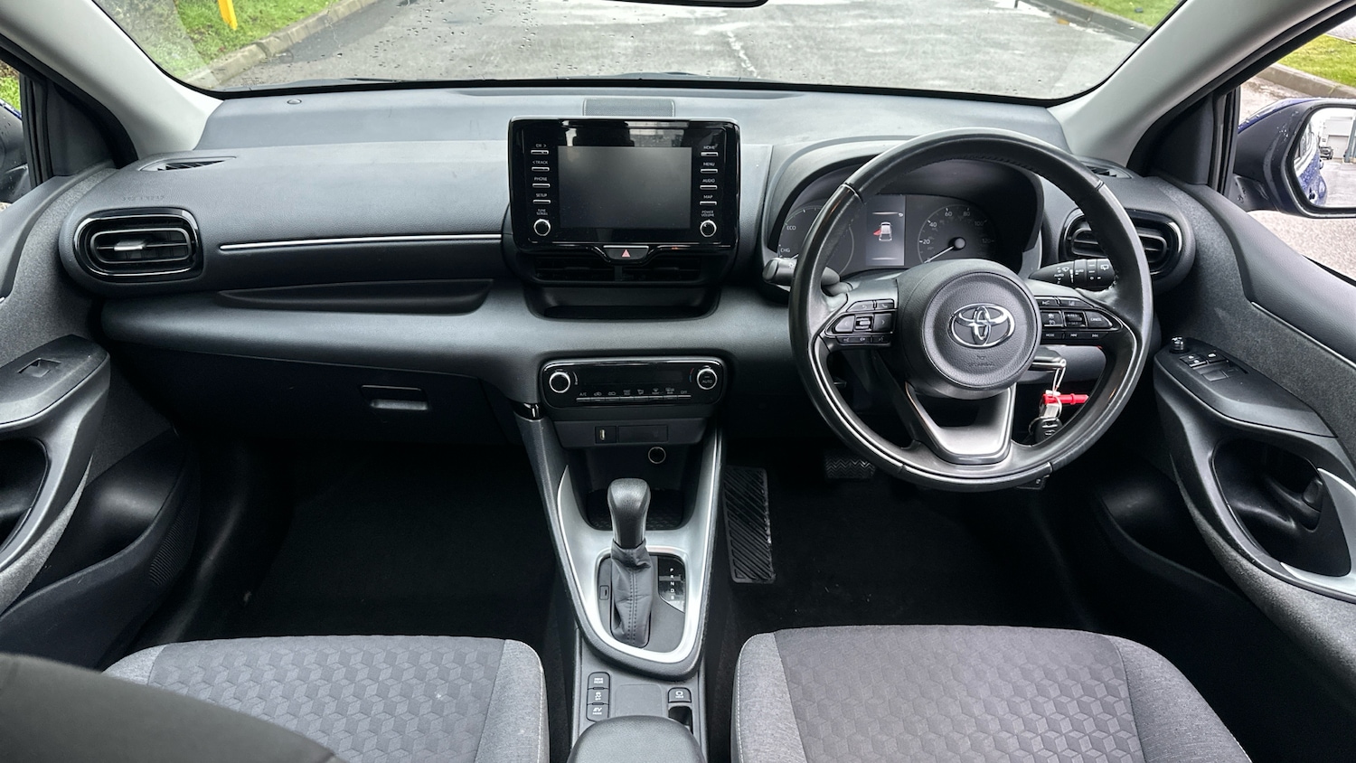 Used Toyota Yaris 2020 for sale - 77186765: Photo 10