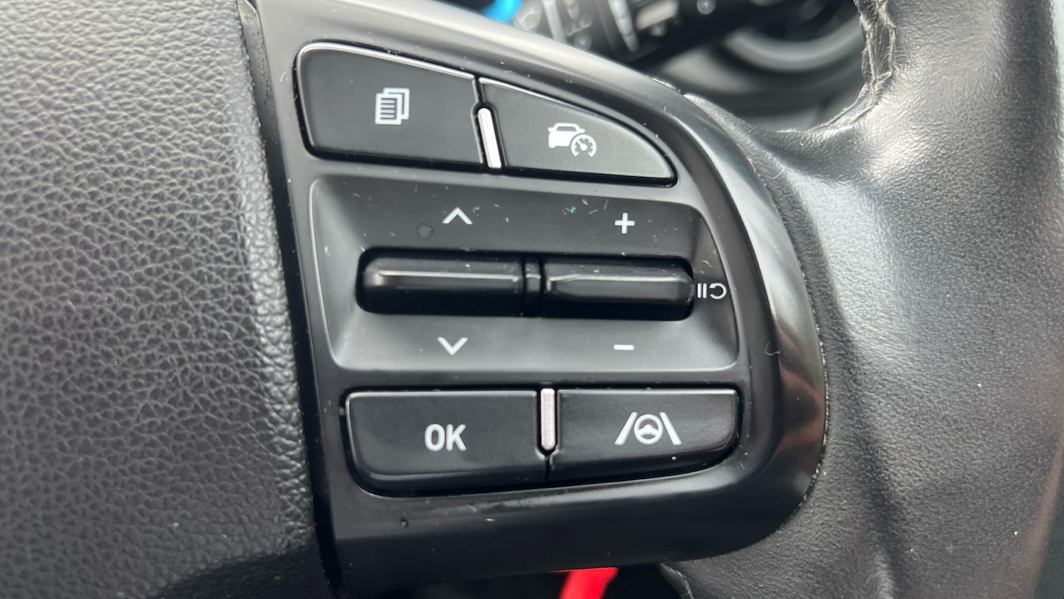 Used Hyundai i10 2024 for sale - 77363254: Photo 25