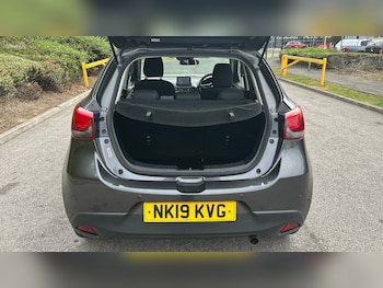 Used Mazda Mazda2 2019 for sale - 75862856: Photo