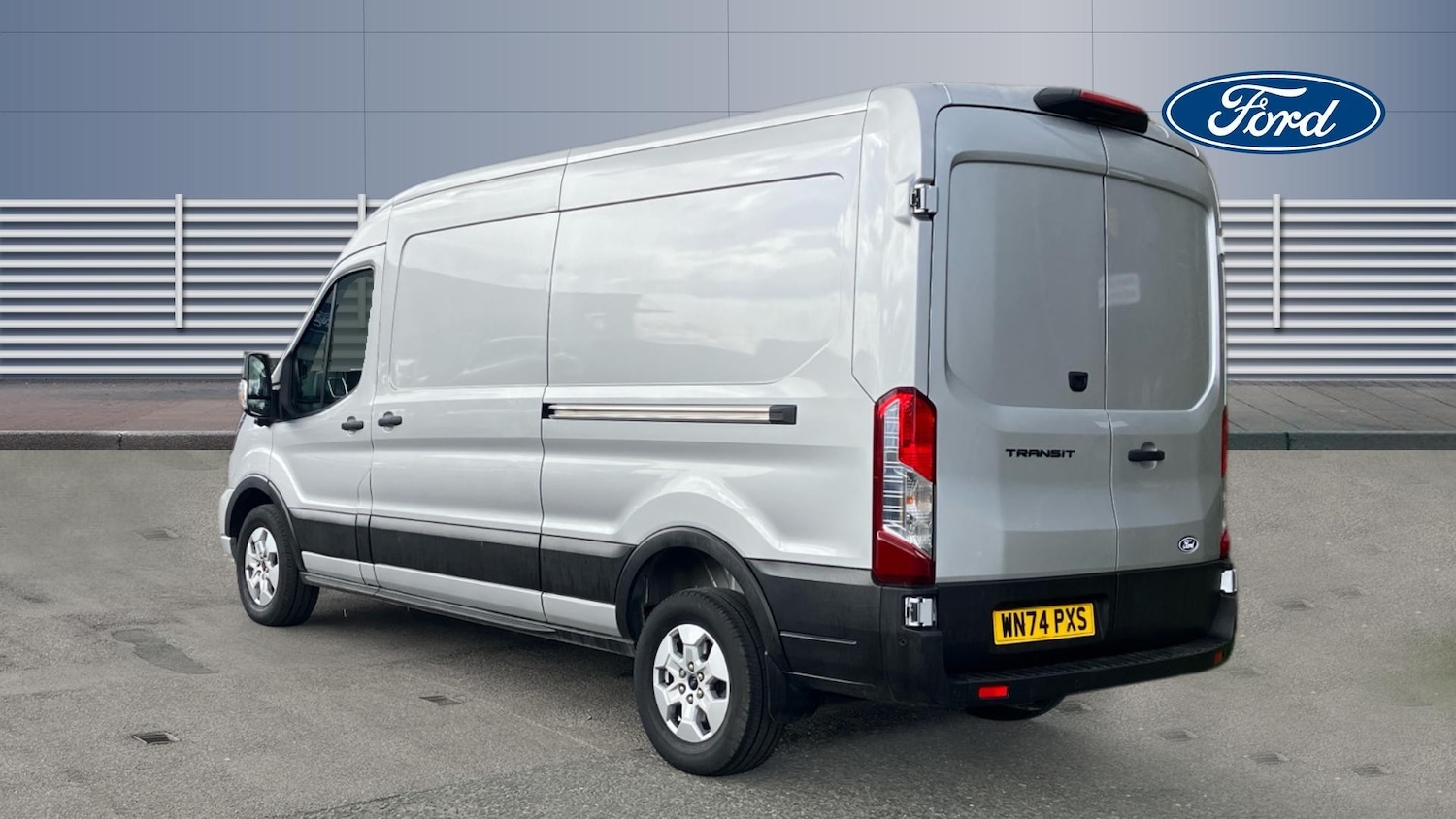 Used Ford Transit 2024 for sale - 78025232: Photo 2