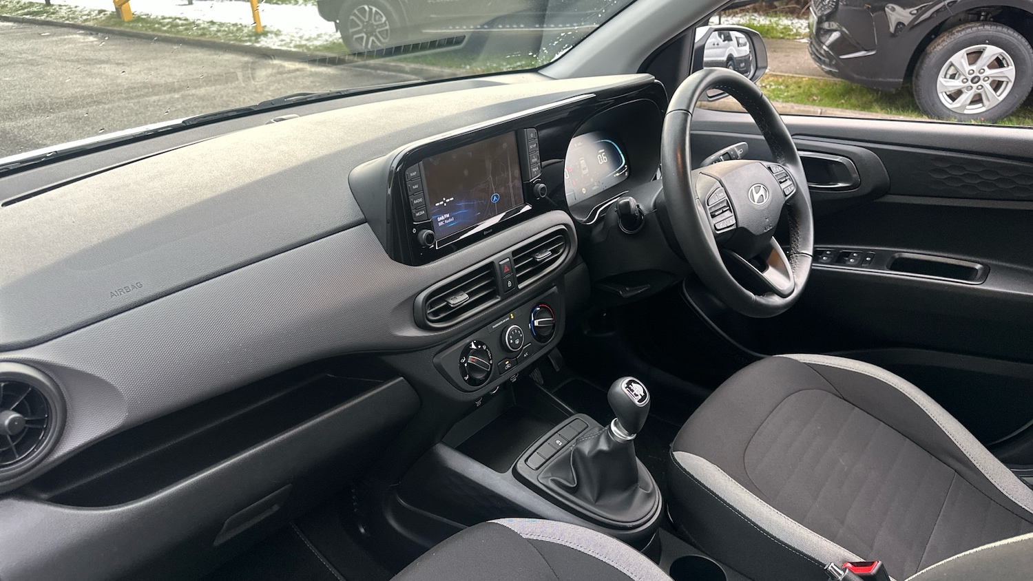 Used Hyundai i10 2024 for sale - 77118421: Photo 9