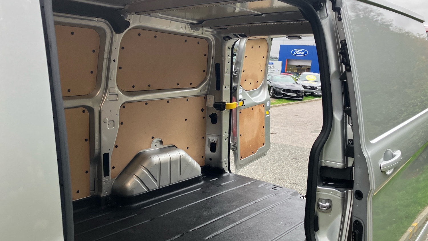 Used Ford Transit Custom 2023 for sale - 76286763: Photo 14