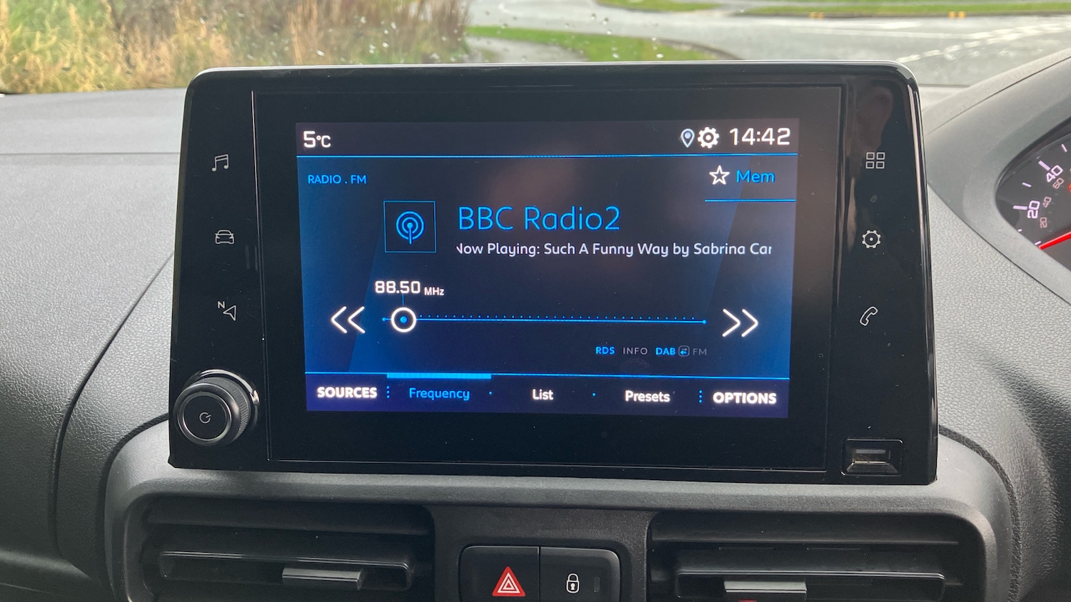 Used Peugeot Partner 2023 for sale - 77449448: Photo 15