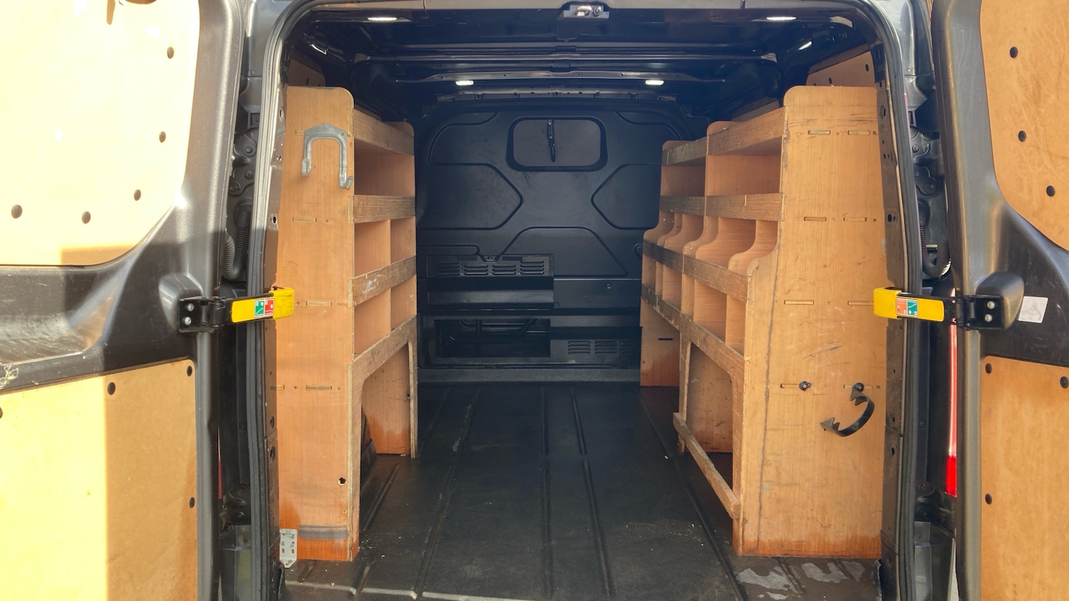 Used Ford Transit Custom 2020 for sale - 77589711: Photo 12