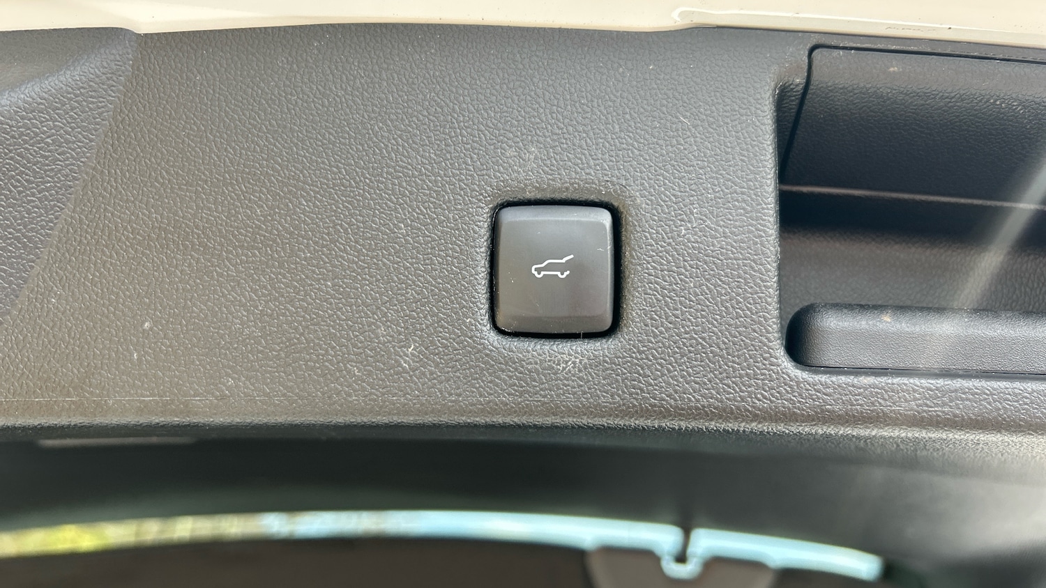 Used Ford Kuga 2024 for sale - 77950305: Photo 8