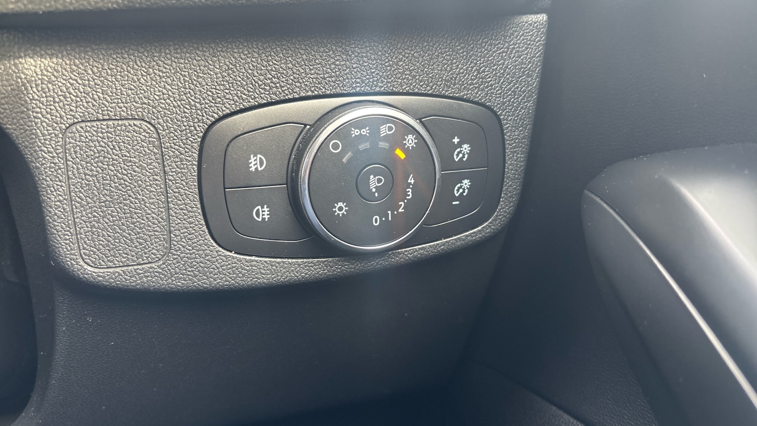 Used Ford Focus 2022 for sale - 77950303: Photo 23