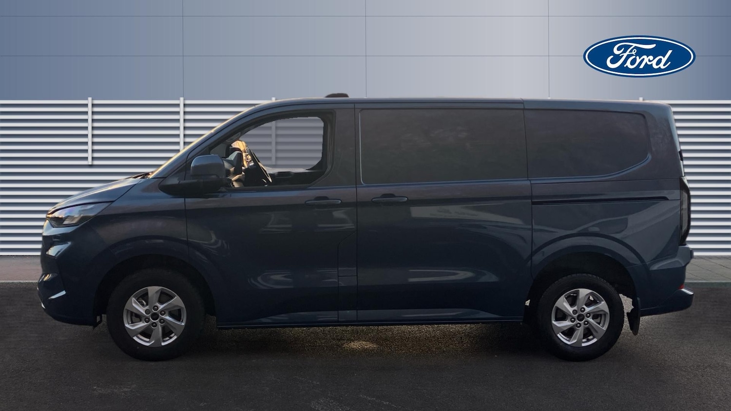 Used Ford Transit Custom 2025 for sale - 76637572: Photo 4