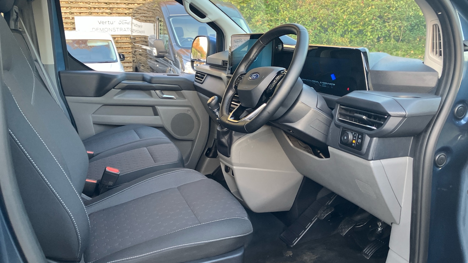 Used Ford Transit Custom 2025 for sale - 76637572: Photo 6