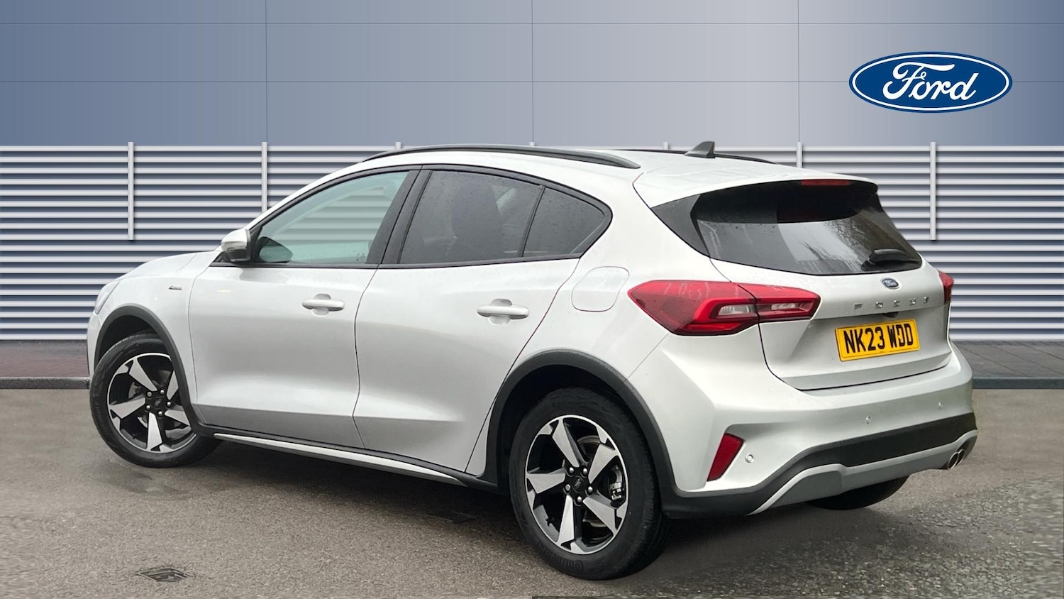 Used Ford Focus 2023 for sale - 77353479: Photo 2