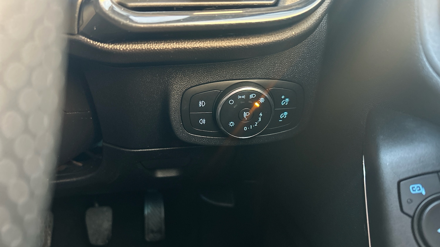 Used Ford Fiesta 2023 for sale - 76706230: Photo 32