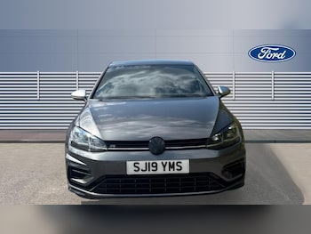 Used Volkswagen Golf 2019 for sale - 75595982: Photo