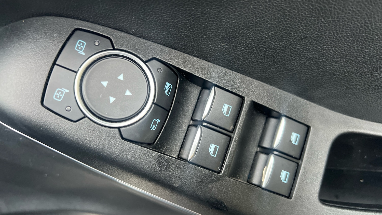 Used Ford Puma 2020 for sale - 77296986: Photo 25