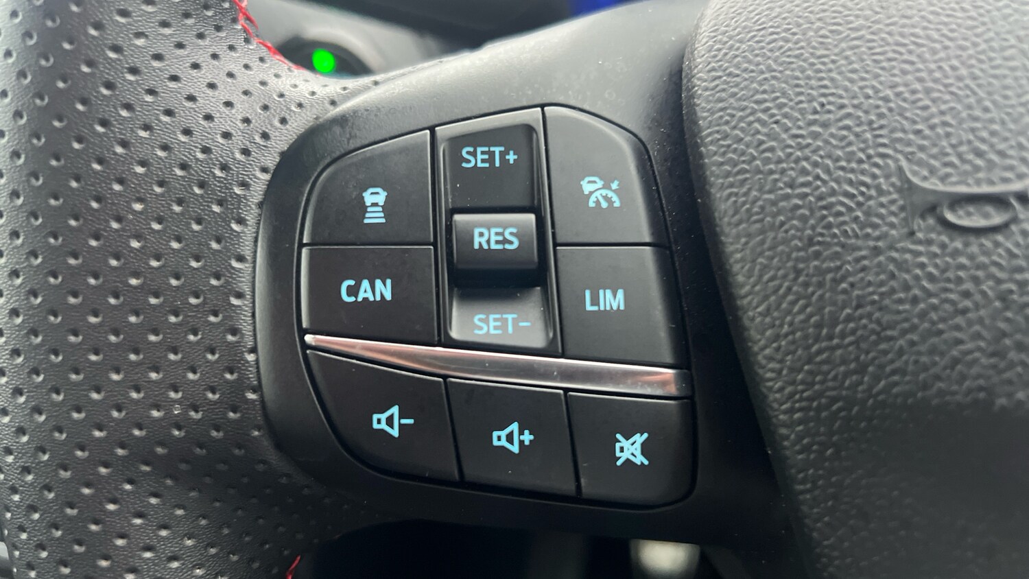 Used Ford Puma 2020 for sale - 77296986: Photo 28