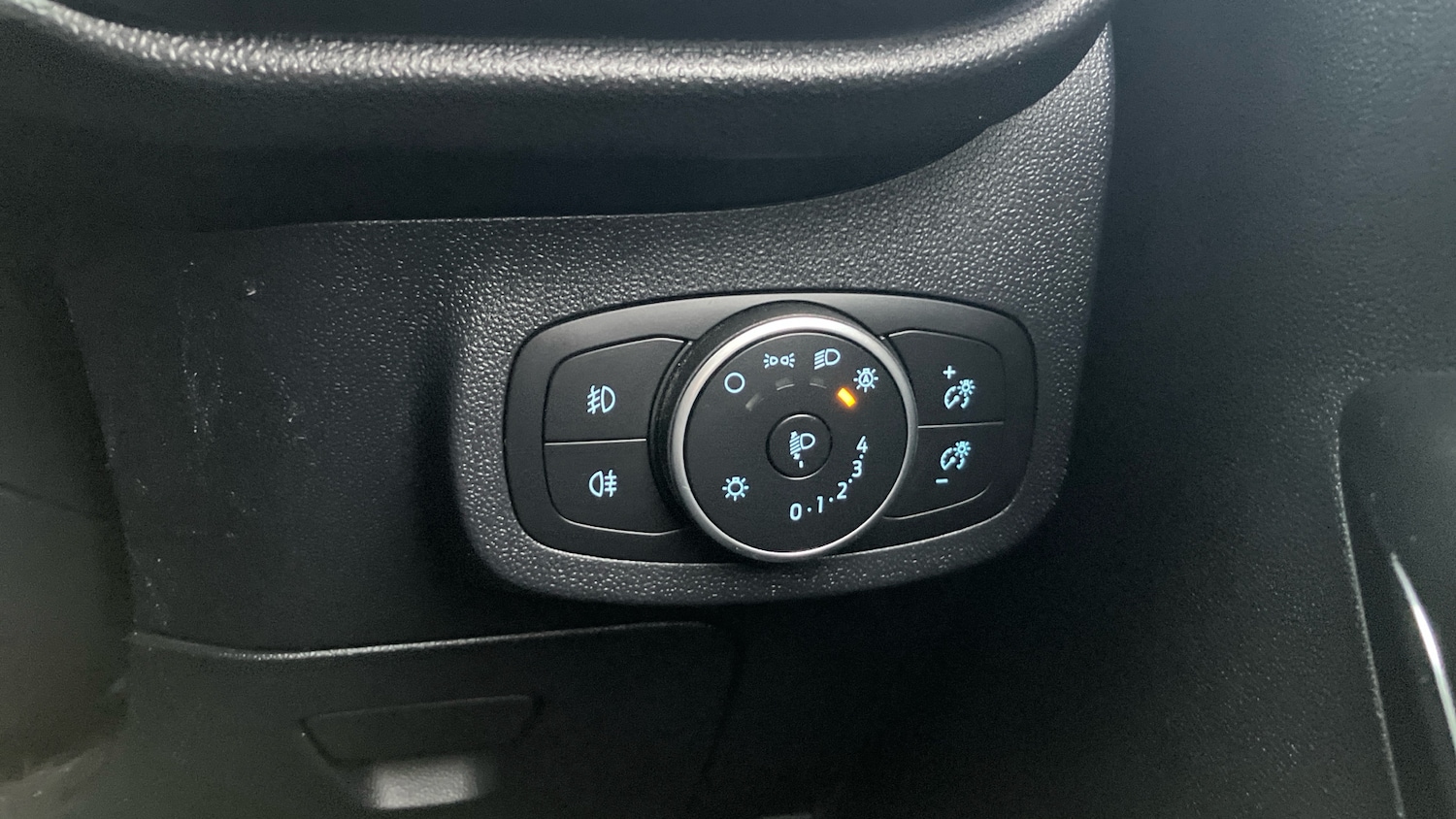 Used Ford Fiesta 2020 for sale - 76831557: Photo 47