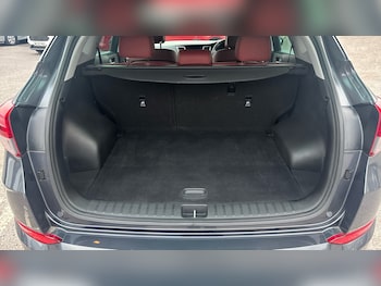 Used Hyundai TUCSON 2018 for sale - 76405139: Photo