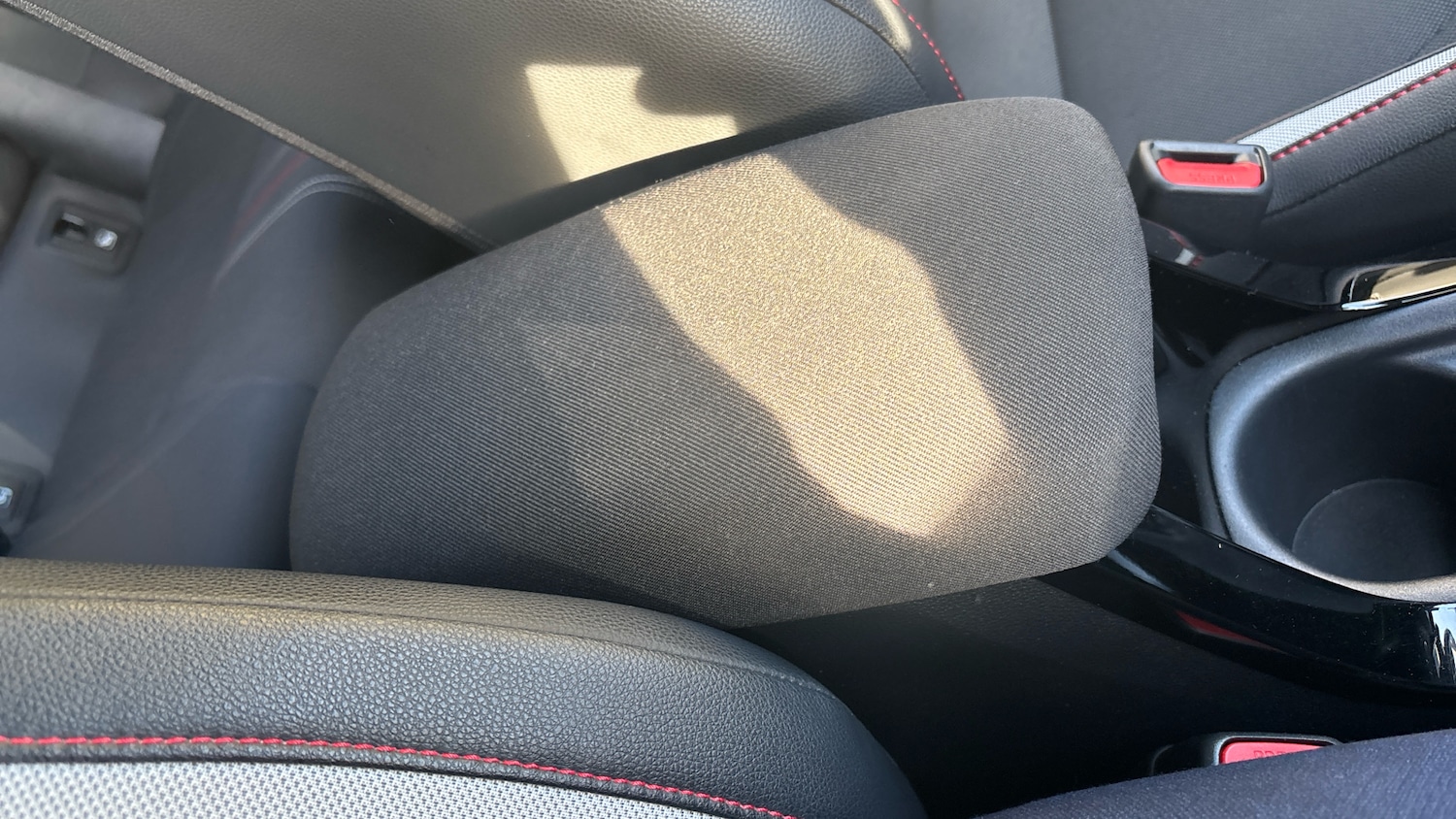 Used Toyota Corolla 2022 for sale - 76405130: Photo 35