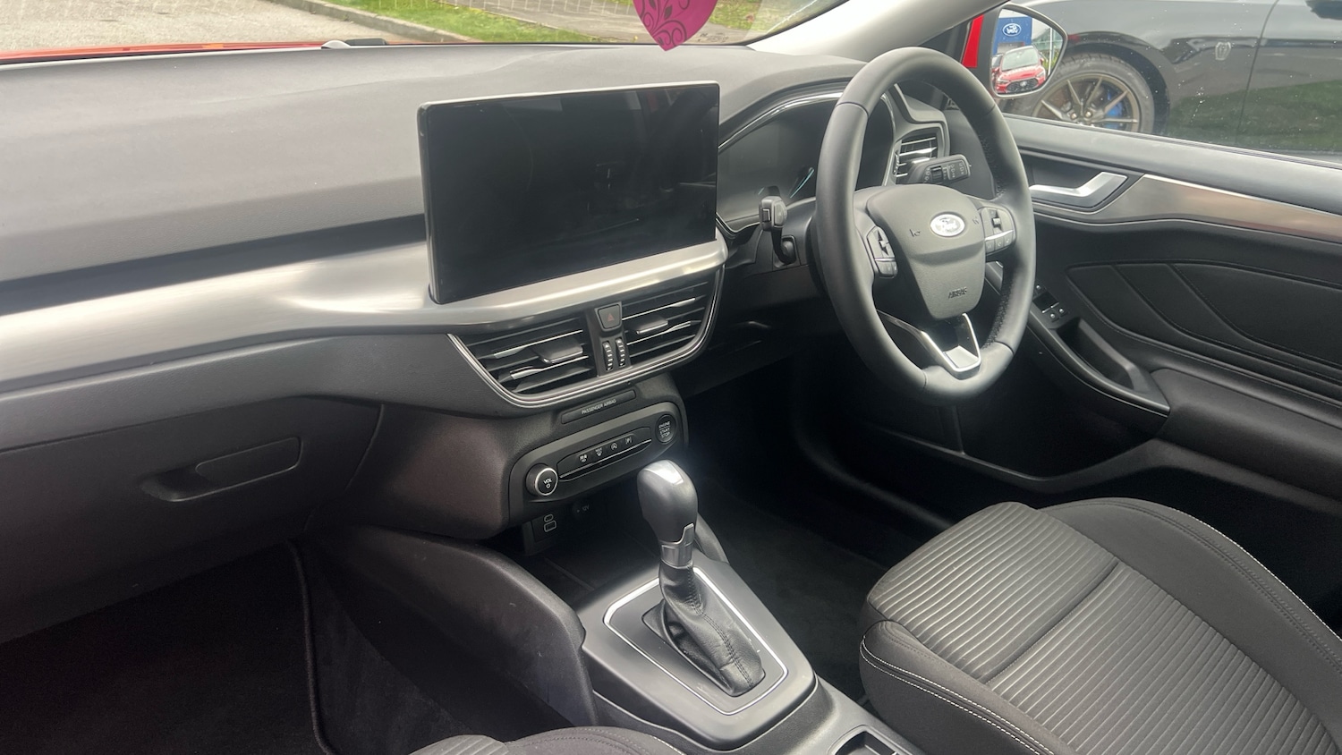 Used Ford Focus 2023 for sale - 76421784: Photo 9