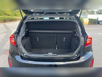 Used Ford Fiesta 2018 for sale - 75527042: Photo