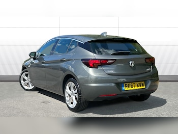 Used Vauxhall Astra 2017 for sale - 79455924: Photo