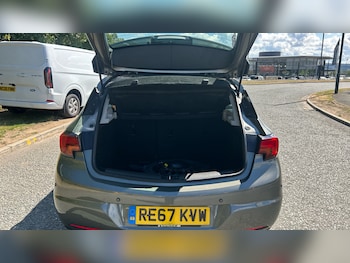 Used Vauxhall Astra 2017 for sale - 79455924: Photo