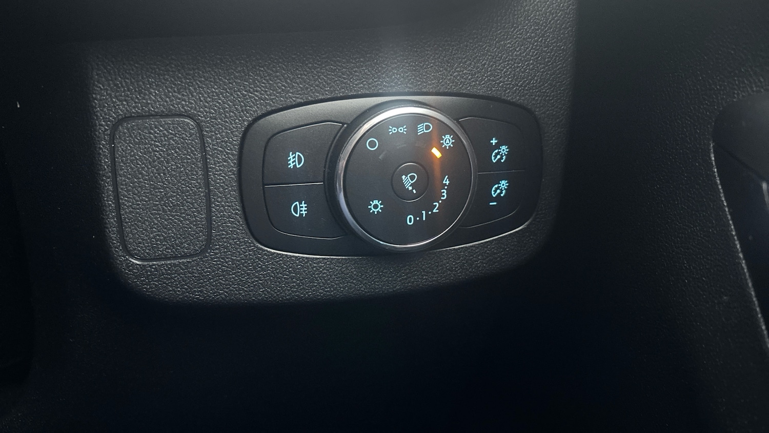 Used Ford Puma 2022 for sale - 77335764: Photo 25