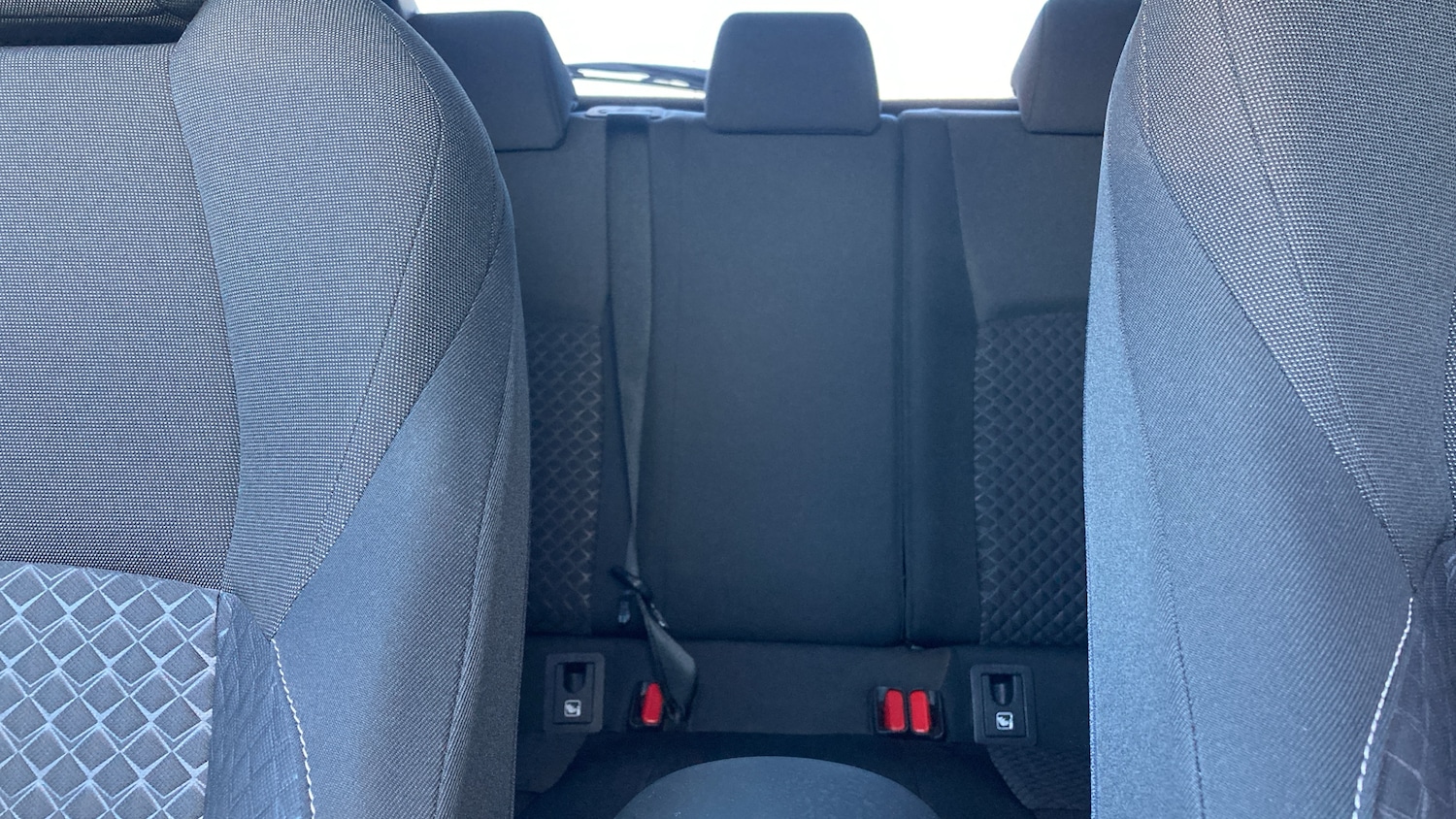 Used Toyota C-HR 2021 for sale - 76736406: Photo 25