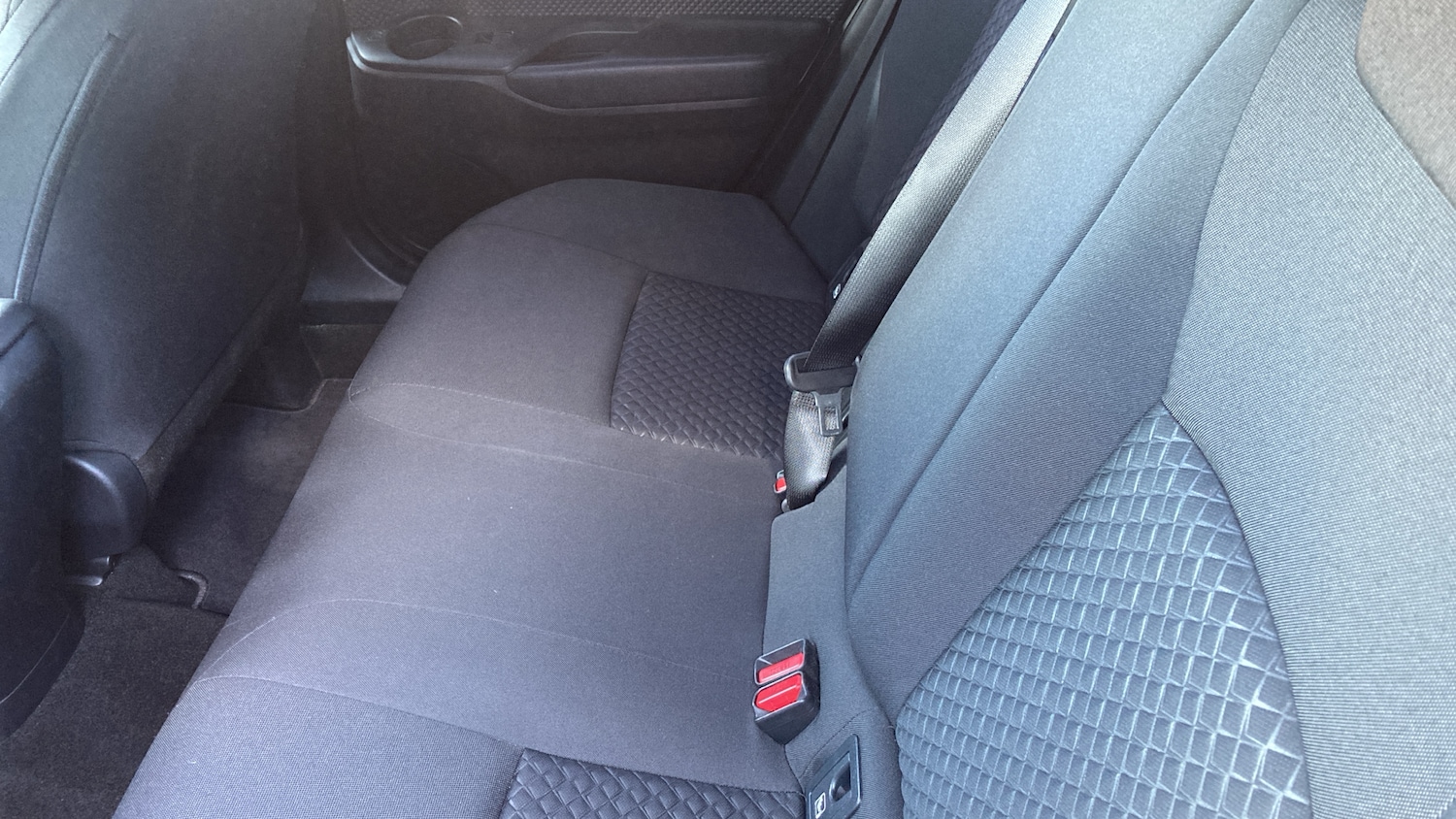 Used Toyota C-HR 2021 for sale - 76736406: Photo 26