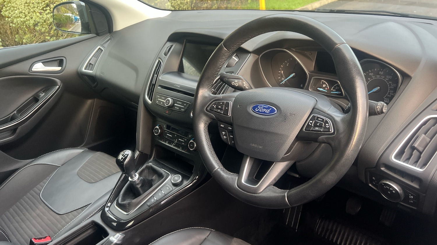 Used Ford Focus 2017 for sale - 76669092: Photo 11