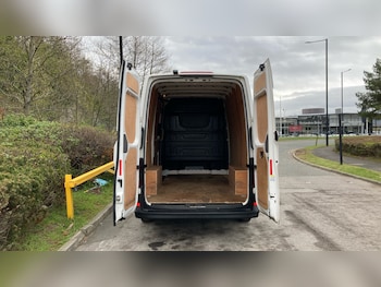 Used Volkswagen Crafter 2023 for sale - 78325276: Photo