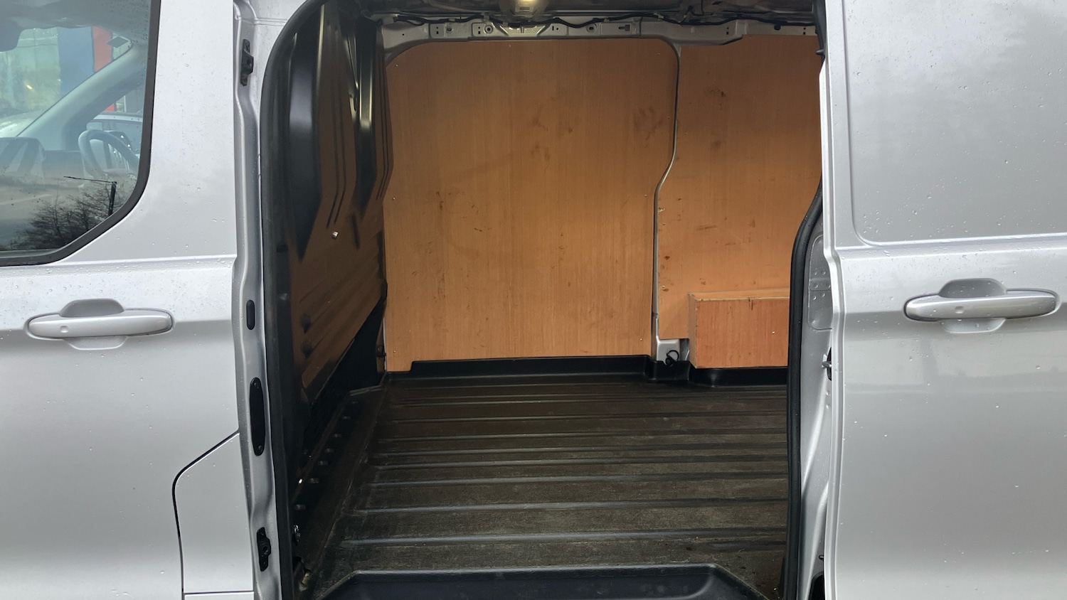 Used Ford Transit Custom 2024 for sale - 77159102: Photo 5