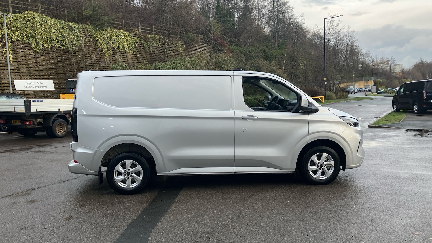 Used Ford Transit Custom 2024 for sale - 77159102: Photo 9