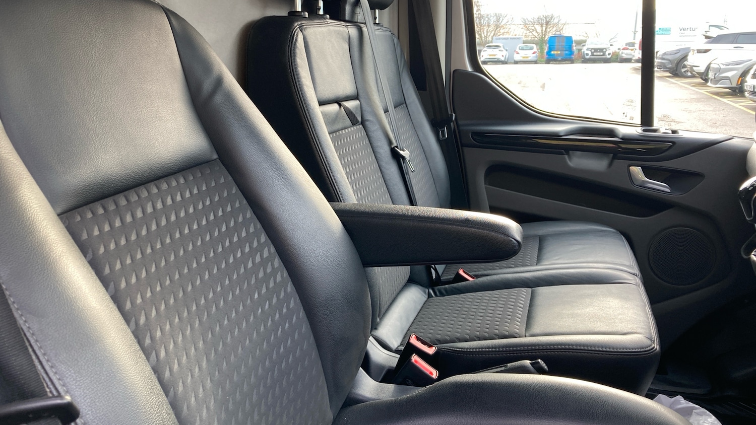 Used Ford Transit Custom 2023 for sale - 76504373: Photo 26