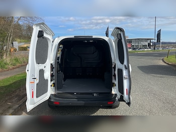 Used Ford Transit Courier 2021 for sale - 78109302: Photo