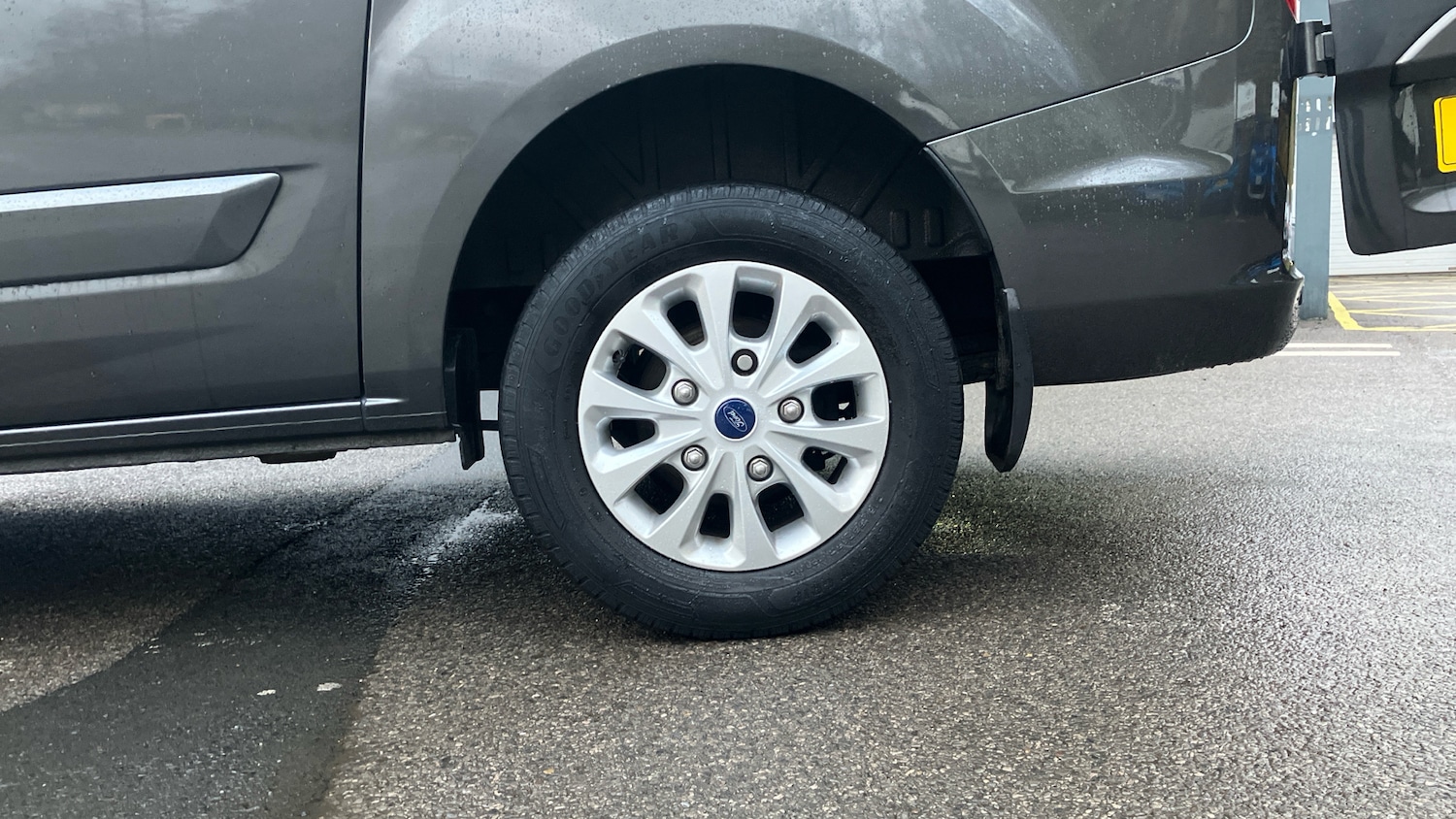 Used Ford Transit Custom 2021 for sale - 77159101: Photo 17