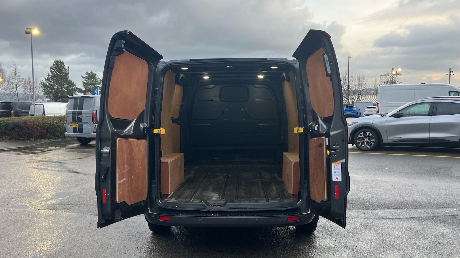 Used Ford Transit Custom 2021 for sale - 77159101: Photo 3