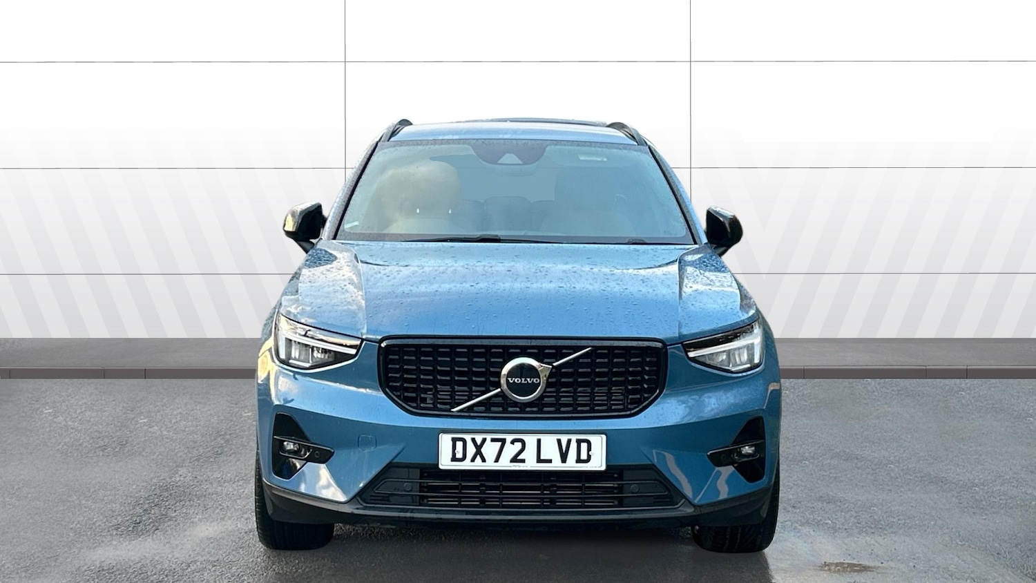 Used Volvo XC40 2022 for sale - 77578131: Photo 3