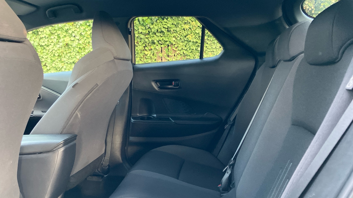 Used Toyota C-HR 2023 for sale - 76719179: Photo 13