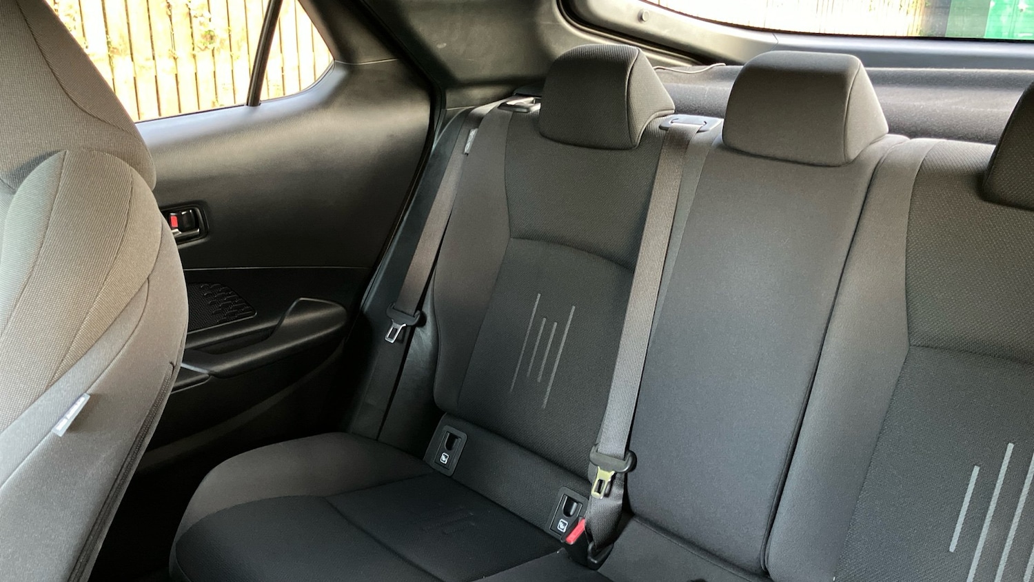 Used Toyota C-HR 2023 for sale - 76719179: Photo 20