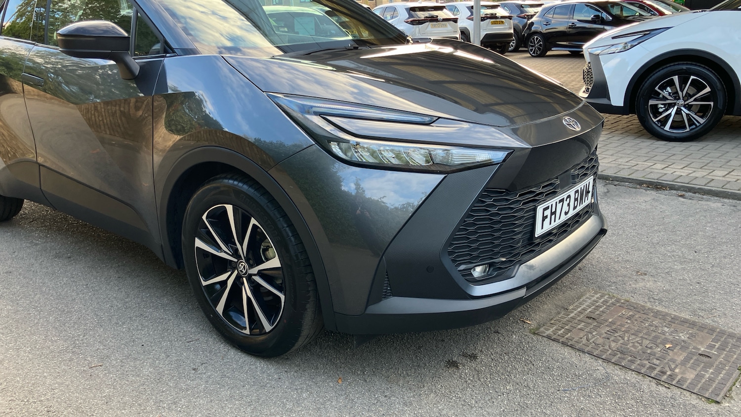 Used Toyota C-HR 2023 for sale - 76719179: Photo 28