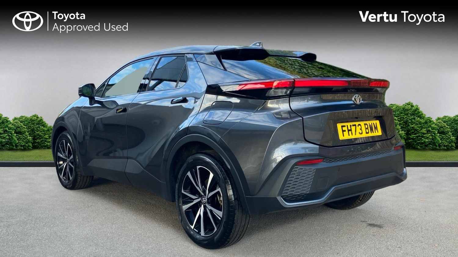 Used Toyota C-HR 2023 for sale - 76719179: Photo 4